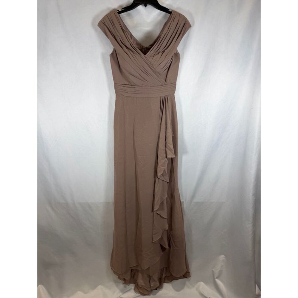 Elegant Sleeveless V-Neck Maxi Dress in Taupe